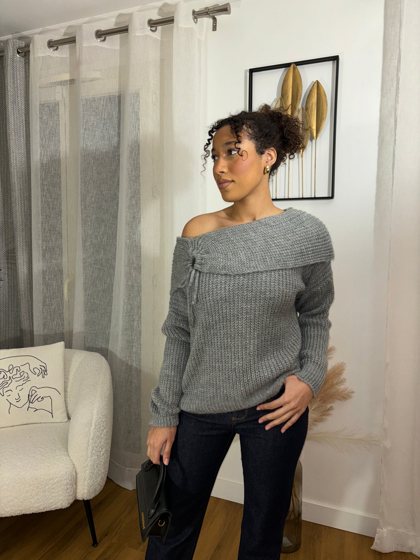 Pull asymétrique gris